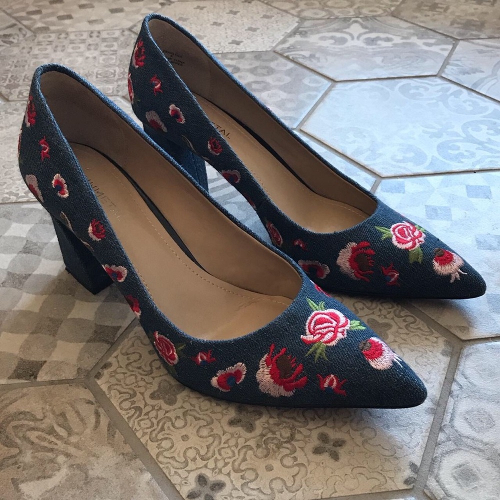 Denim embroidered chunky heels